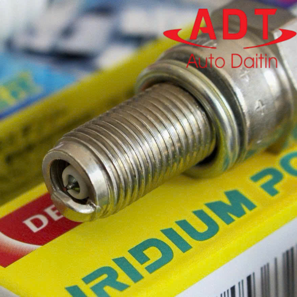 Bugi Iridium power IU22 - Bugi cho xe máy Wave RSX, Lead